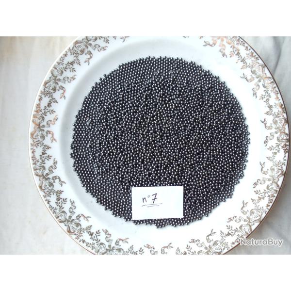 Lot de 3 kilos de grenaille de plomb durci ancien n�7.