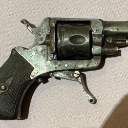 Revolver 22short ELG apte au tir