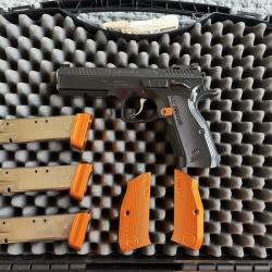 CZ Shadow 2 Orange 9&times;19 - excellent &eacute;tat - moins de 1 000 coups - 3 chargeurs