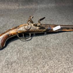 Pistolet a silex XVIII&egrave;me (2)