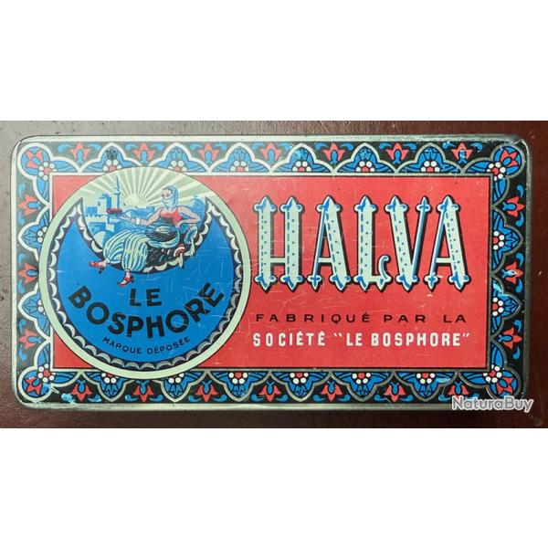 Bo�te en m�tal ancienne