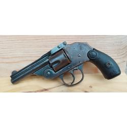 IVER JOHNSON top break safety hammerless second mod&egrave;le calibre 38sw