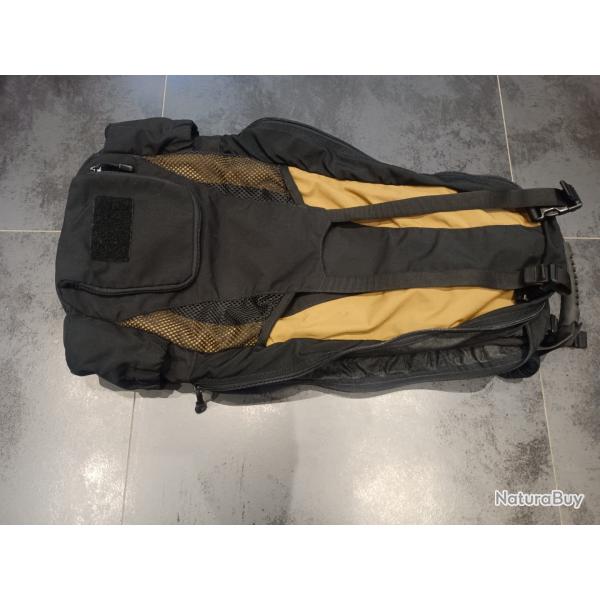 SAC DE TRANSPORT POUR ARMES TYPE AR15 COURT FIRST SPEAR