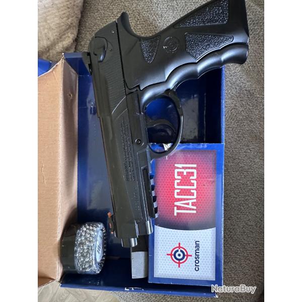 Pistolet Crosman TAC C31 cal. 4.5 CO2 4.1 joulesSans laser
