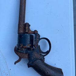 Revolver ancien