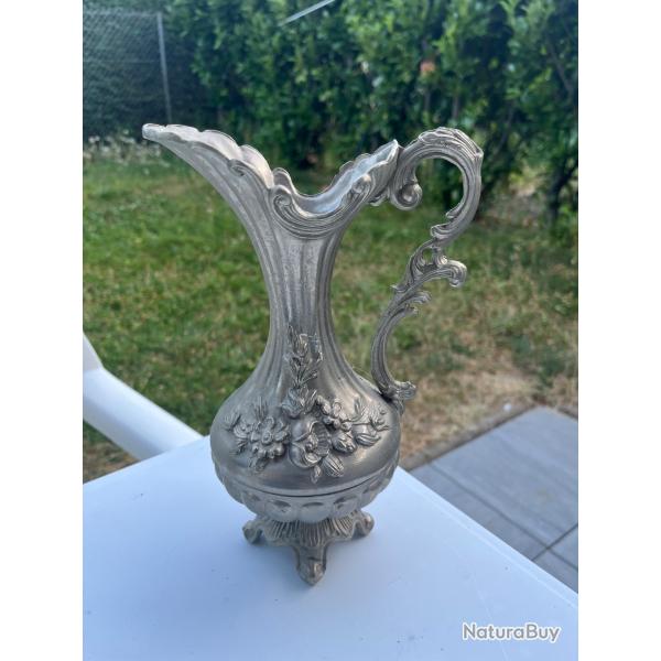 Pichet ancien