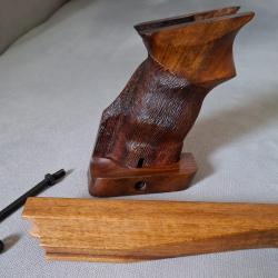 CROSSE PISTOLET DRULOV LONGUESSE