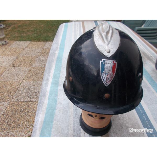 casque police petitcollins N�2,complet et en tres bon �tat