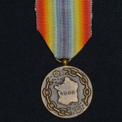 MEDAILLE LA FRANCE A SES LIBERATEURS 1944-RESISTANCE-MAQUIS-LIBERATION 2&deg;WW-2&deg; GUERRE MONDIALE