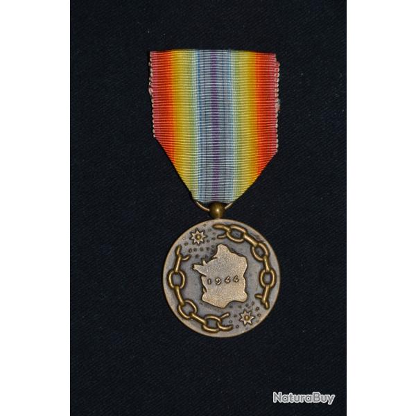 MEDAILLE LA FRANCE A SES LIBERATEURS 1944-RESISTANCE-MAQUIS-LIBERATION 2�WW-2� GUERRE MONDIALE