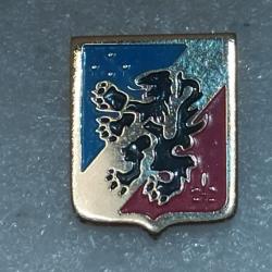PINS ARMEE FRANCAISE INSIGNE BLASON DU 3eme CORPS D'ARMEE