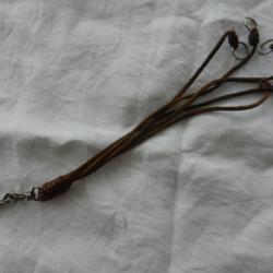 Ancien cuir suspentes porte oiseaux