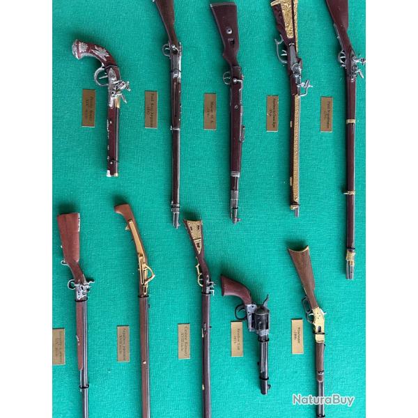 Cadre deco avec mini pistolet et fusil
