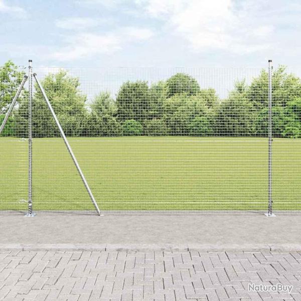 Cl�ture en fil soud� avec base en b�ton 50 x 1,5 m Argent�