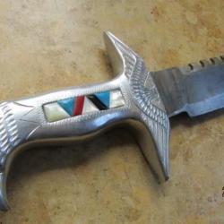 couteau Indien lourd Bowie crant&eacute; 840g  Indienne USA Etats Unis Am&eacute;rique t&ecirc;te aigle western cowboy