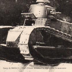 Carte Postale  -Camp de MAILLY. Char d'assaut -N&deg;8376