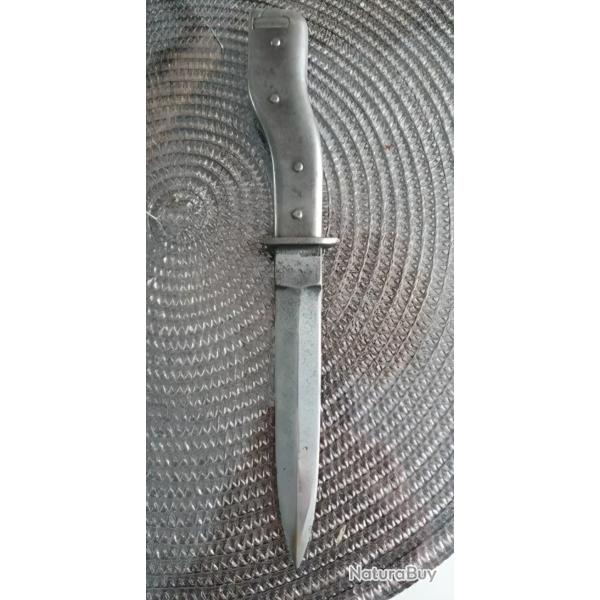 Couteau DEMAG