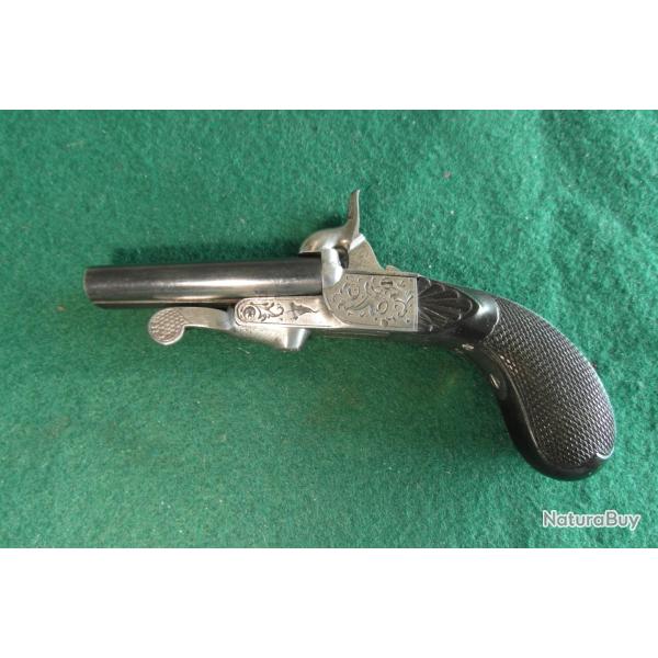 Beau pistolet de poche � 2 canons juxtapos�s Cal.7mm � broche