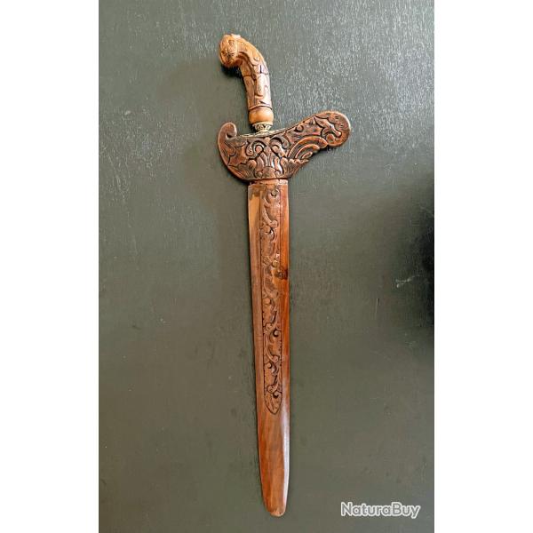 BEAU COUTEAU INDONESIEN KERIS / KRISS, COURANT XX�, SUPERBE LAME FLAMBOYANTE, ASIE