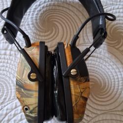 Casque anti-bruit,amplificateur. Tactique. Camouflage