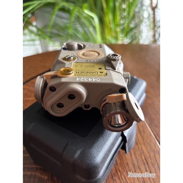 PEQ-15 Lampe torche laser Airsoft en ABS tan fonctionnel / Compatible avec syst�me de rail de 20 mm