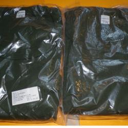 LOT DE 2 TEE SHIRT EN COTON DE L'ARMEE ITALIENNE ,NEUF AVEC MANCHES COURTES&nbsp;, TALLE 112 SOIT XL ,&nbsp; N