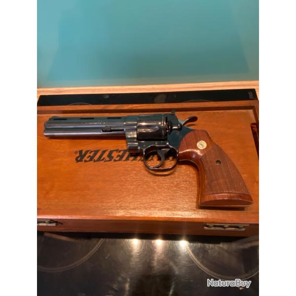 COLT PYTHON 357 6" 1980