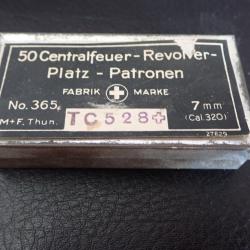 Boite pour 50 cartouches type LEFAUCHEUX, calibre 320, 7 mm &agrave; broche.
