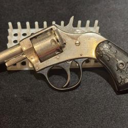 Revolver 22short H&R Young AMERICA