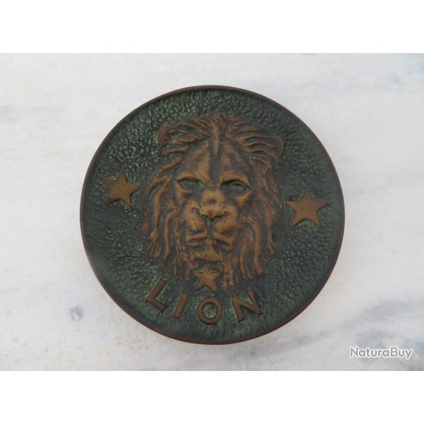 Ancien Vide-Poche/Coupelle en Bronze dor�  � patine verte signe du zodiaque Lion (Vers 1930)