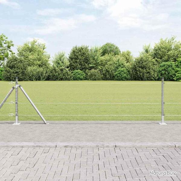 Cl�ture en fil soud� avec base en b�ton 10 x 0,5 m Argent�