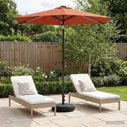 Parasol de jardin avec lumi&egrave;res LED et base 230 x 230 cm