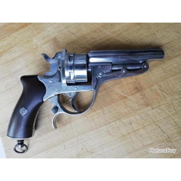 magnifique revolver de collection � syst�me sign� GALAND � extracteur collectif calibre 9mm