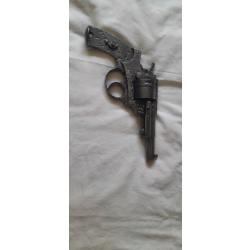 Revolver mod&egrave;le r&eacute;glementaire 1870