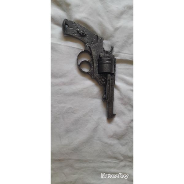 Revolver mod�le r�glementaire 1870
