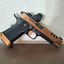Pistolet Kimber 2K11 Target avec point rouge Trijicon SRO