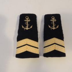 MARINE NATIONALE :  MANCHONS - SECOND MAITRE - ETAT NEUF