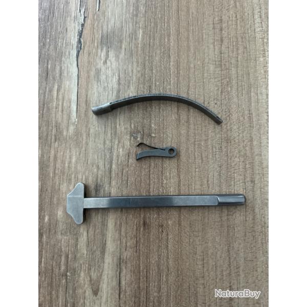 Lot de pi�ces Pietta pour r�plique Remington 1858