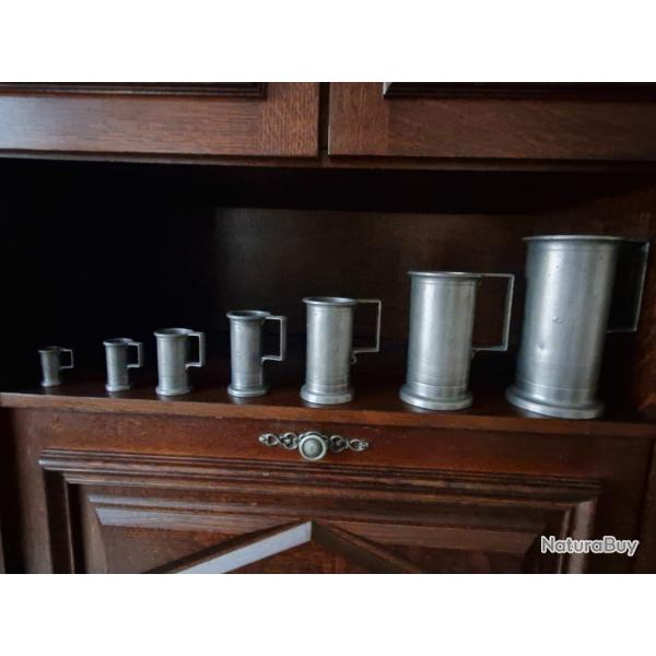 S�rie de 7 pots en �tain