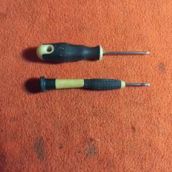 Tournevis plat et cruciforme p&egrave;se 43gr