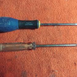 Tournevis plat et cruciforme p&egrave;se 98gr