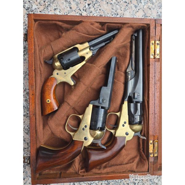Lots de 3 colt � poudre noire cal.36 / cal.31