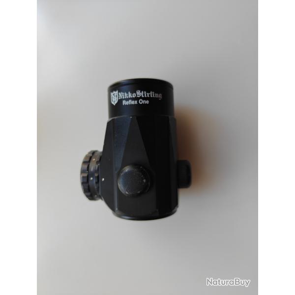 Point rouge Nikko Stirling Reflex One
