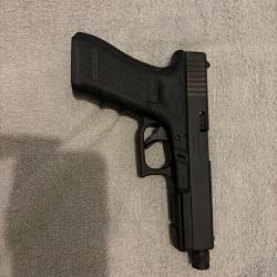 Pistolet Glock 17 Gen4, calibre 9x19 mm