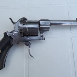 revolver a broches