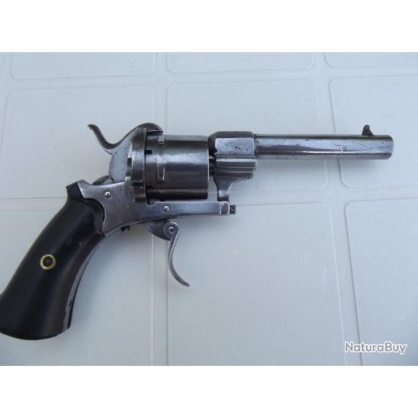 revolver a broches