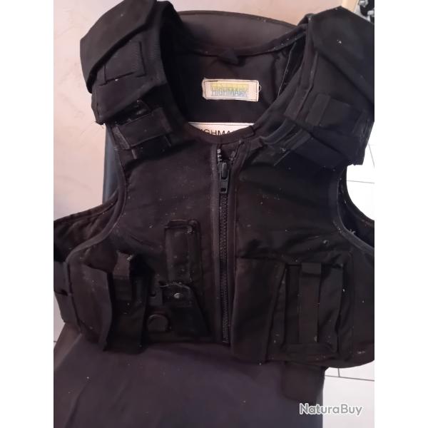 GILET PARE BALLES TACTIQUE DES FORCES DE POLICE HIGHMARK