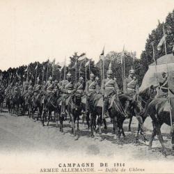 Carte Postale  - Campagne de 1914, Arm&eacute;e Allemande, D&eacute;fil&eacute; de Uhlans - N&deg;8623