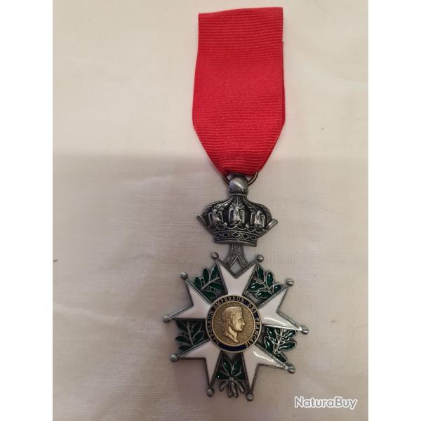 Ordre de la l�gion d'honneur argent�e , chevalier Napol�on (1)