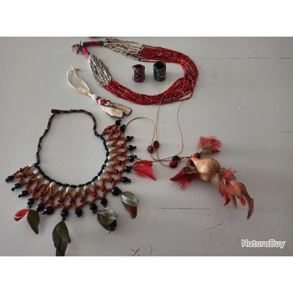 Lot colliers Am�rindiens Rare